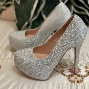 Women’s cocktail shoes